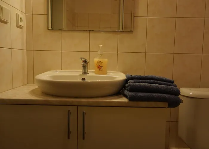 Apartman 206